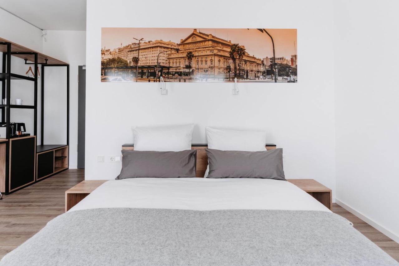 Step Inn The Fair Hotel Rosbach vor der Hohe Exterior photo