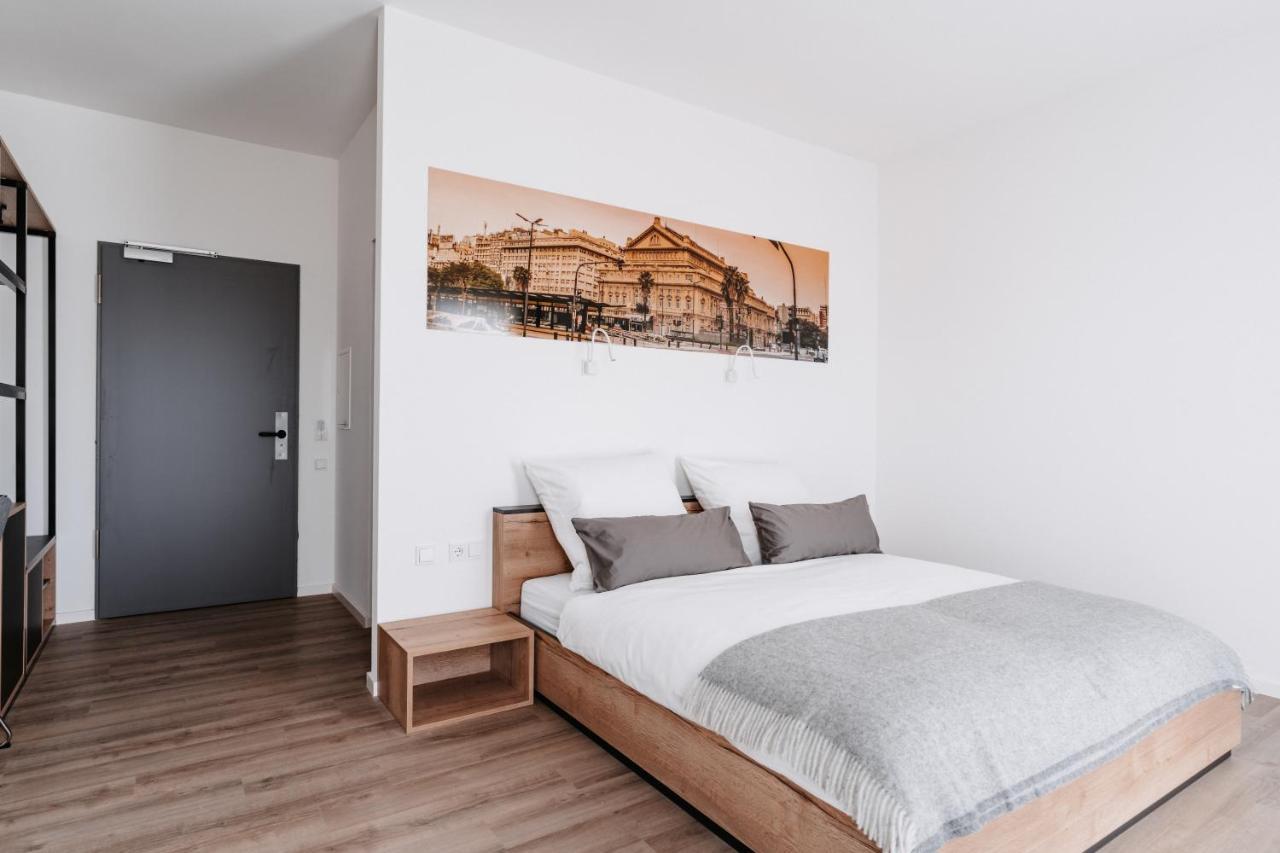 Step Inn The Fair Hotel Rosbach vor der Hohe Exterior photo