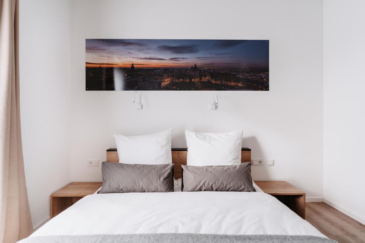 Step Inn The Fair Hotel Rosbach vor der Hohe Exterior photo